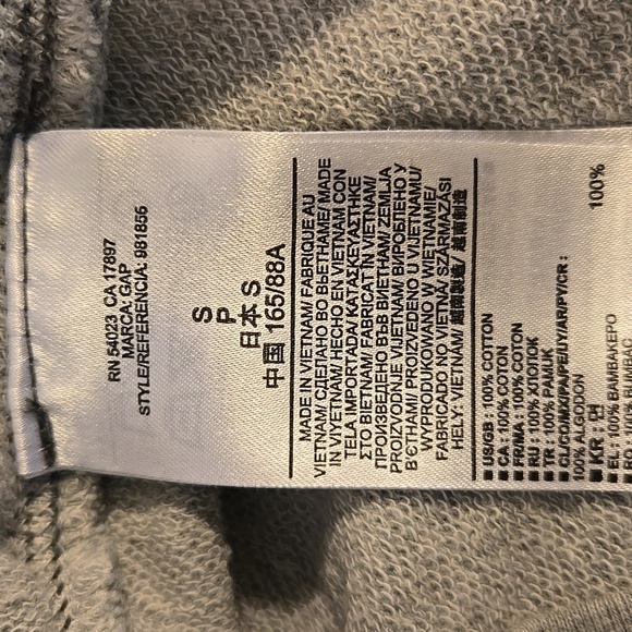 GAP Heather Gray Sweatshirt With Hood 100% Cotton. Size Womens Small - Picture 4 of 4